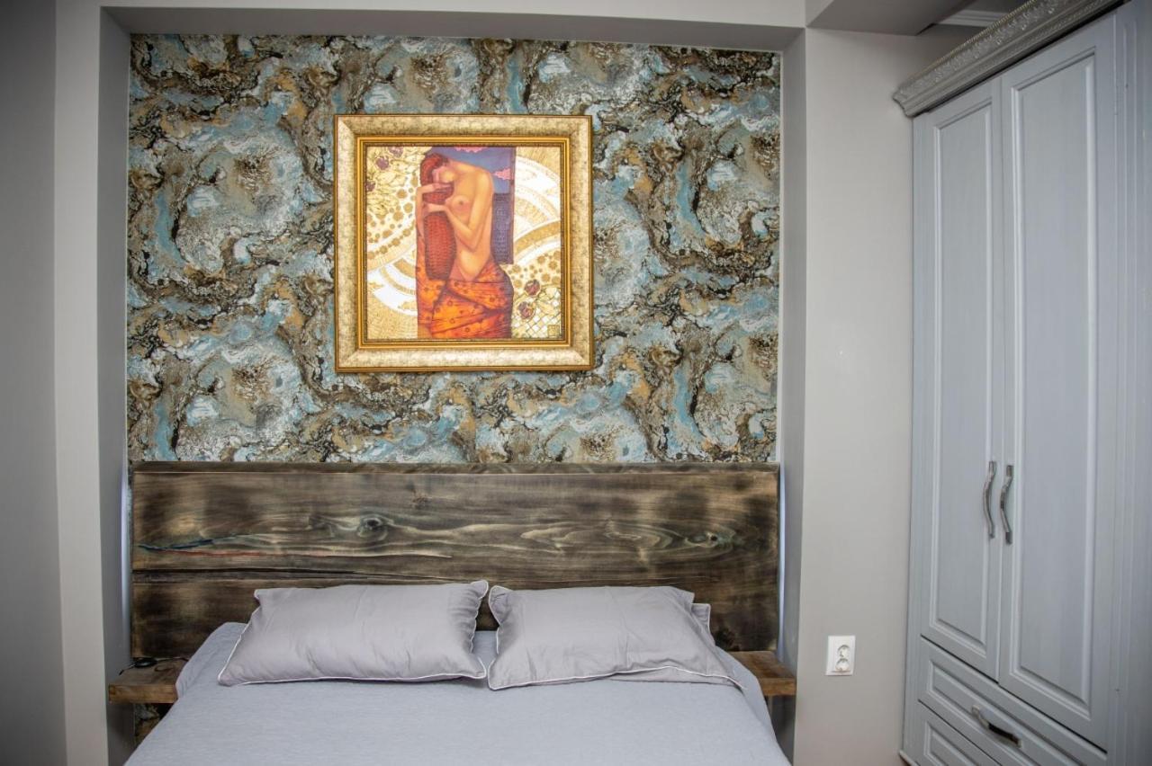 Art Luxury Apartment Burgas City Eksteriør billede