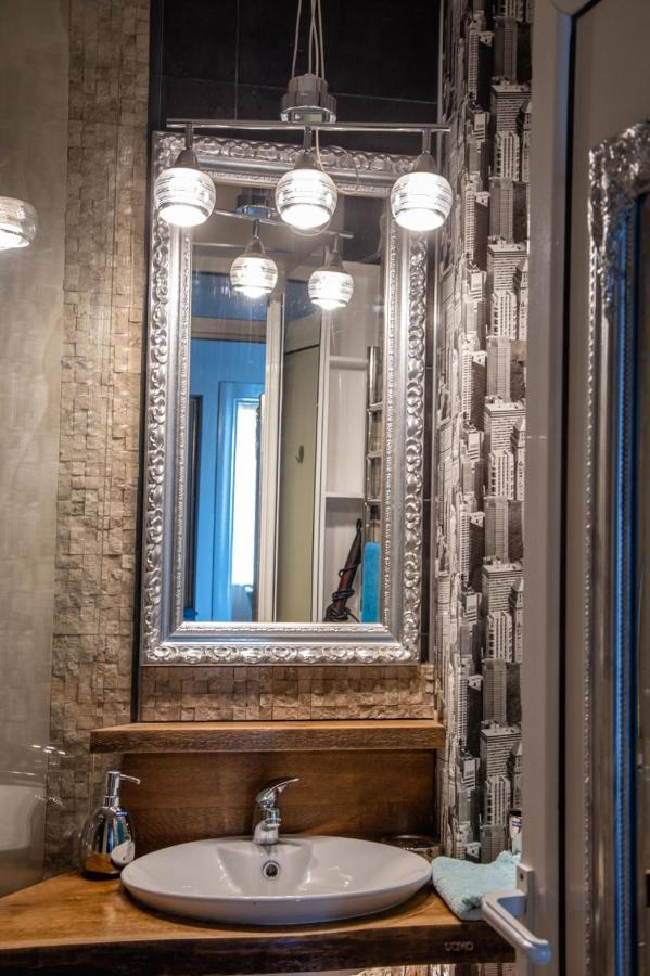 Art Luxury Apartment Burgas City Eksteriør billede