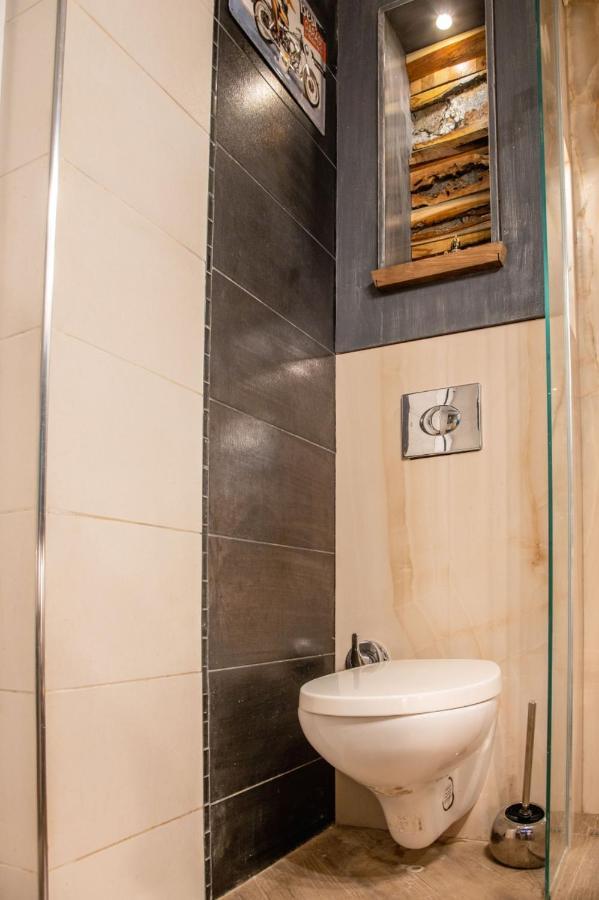 Art Luxury Apartment Burgas City Eksteriør billede