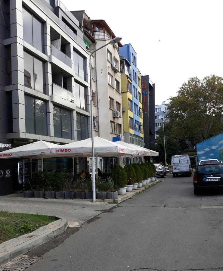 Art Luxury Apartment Burgas City Eksteriør billede